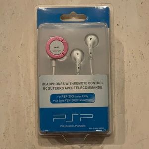 PSP Headphones With Remote Control For Use With Sony PlayStation PSP 2000 New